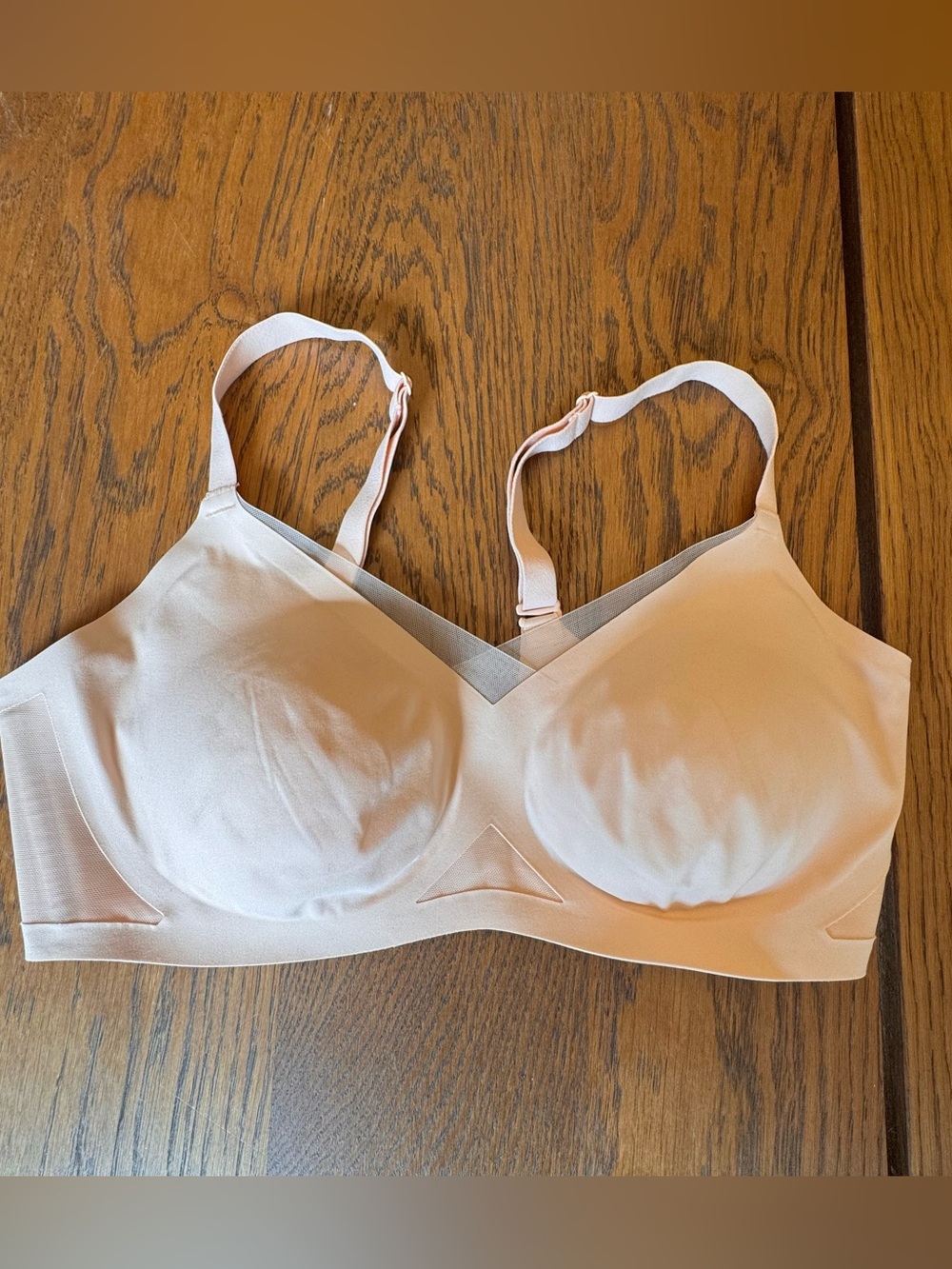 HONEYLOVE Seamless Nude Wireless Bra  Adjustable Straps Size M
